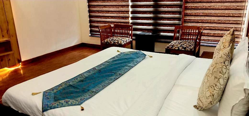 Wildleaf Kasauli Valley Homz Bed & Breakfast Luaran gambar